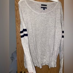American eagle sweater
